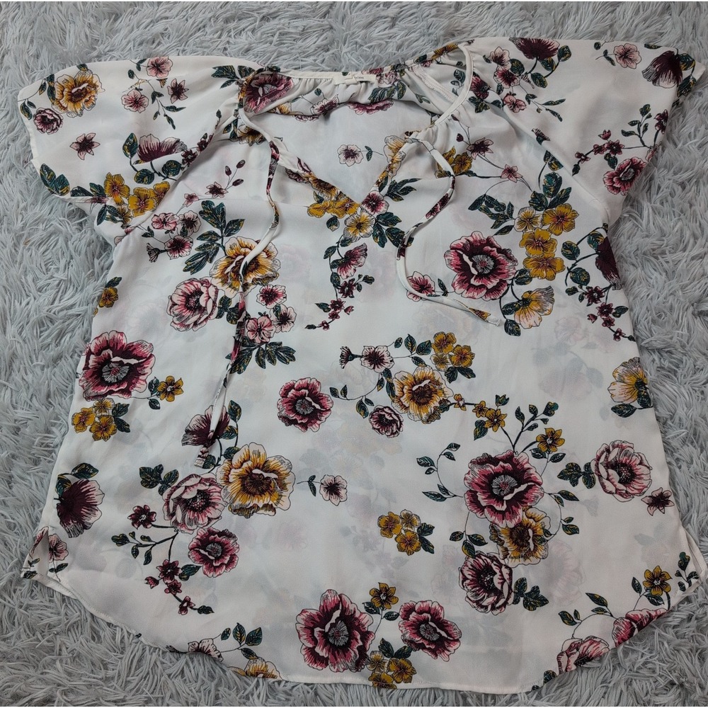 Maurices Shirt Womens L White Blouse Top Lightweight Casual Preppy Floral